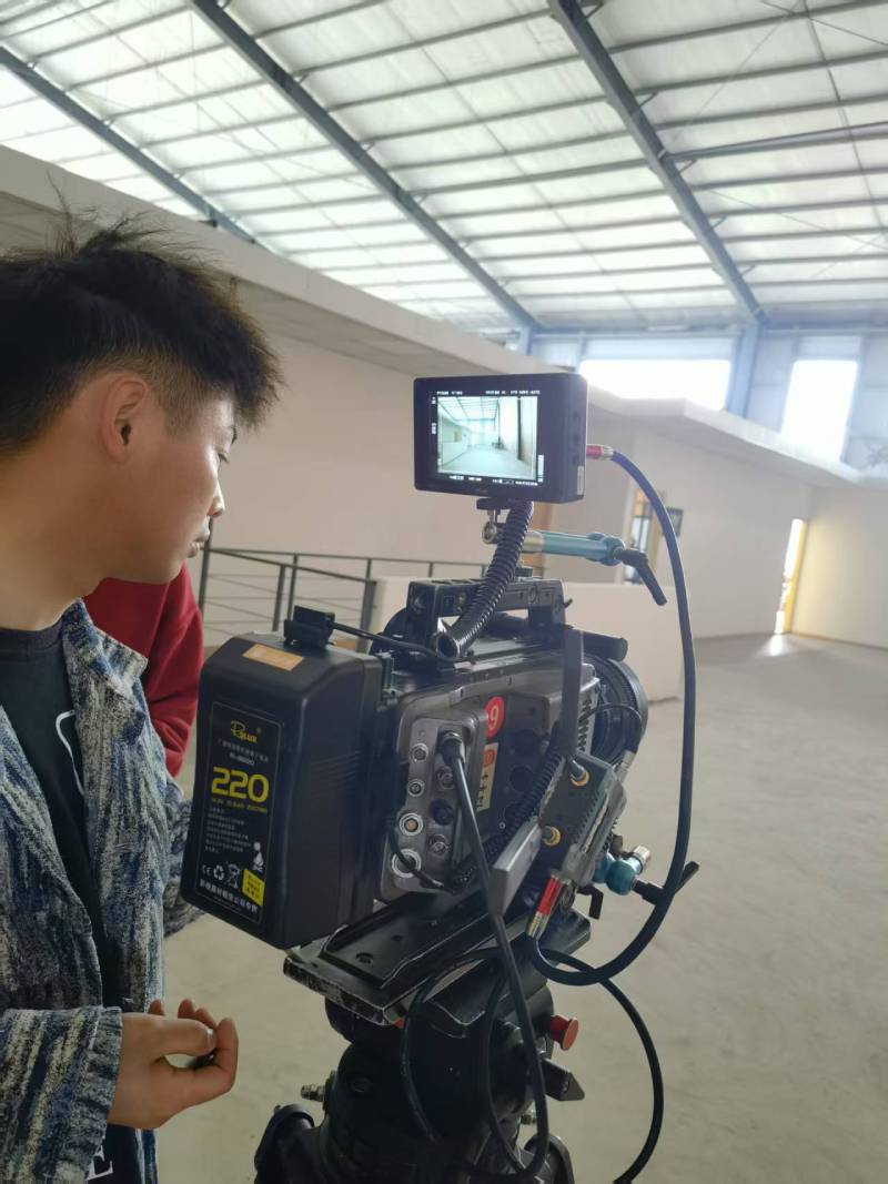 清新区电商产品视频拍摄制作：小成本也能产出高质感内容？